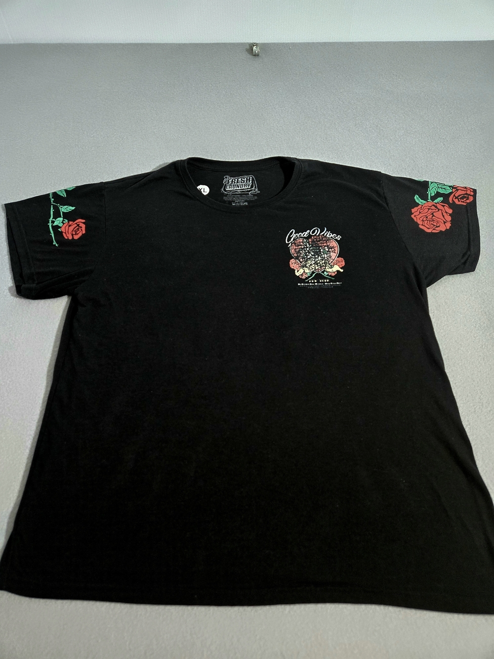 Savage New York Black Tee with Red Rose Heart Graphic - Picture 2 of 5